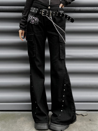 Punk Black Letter Patch Cargo Pockets Low Waist Fishtail Pants mit Gürtel