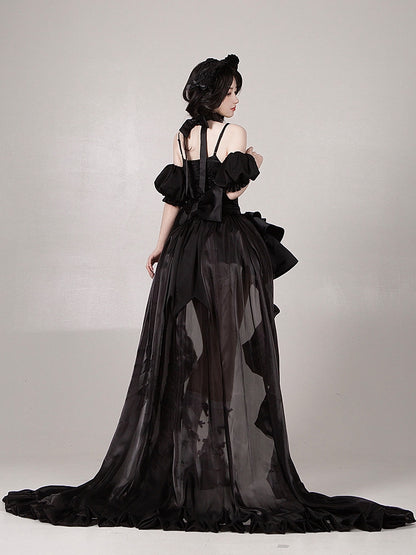 Floor-Length Train with Flounce Trimming in Black and Red - With PUJI