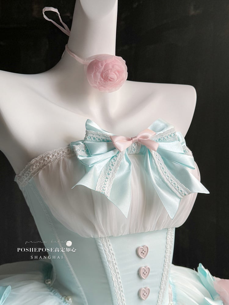 Grünes, trägerloses, bauschiges Balletcore-Kleid mit Taillenstäbchen