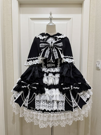 Cape Black Red Pink Blue /