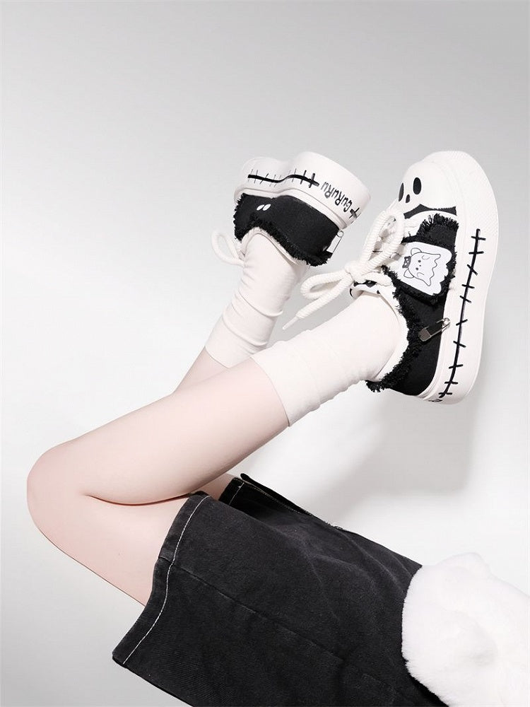 Sneakers Cute Black Ghost Platform Canvas and White