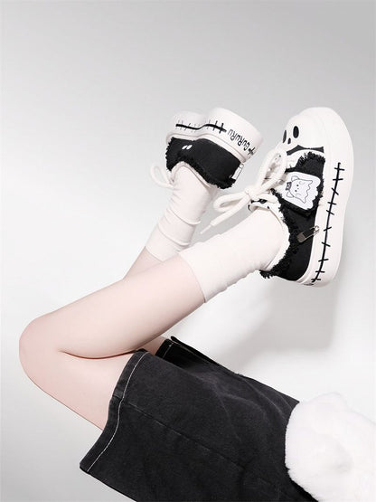 Sneakers Cute Black Ghost Platform Canvas and White