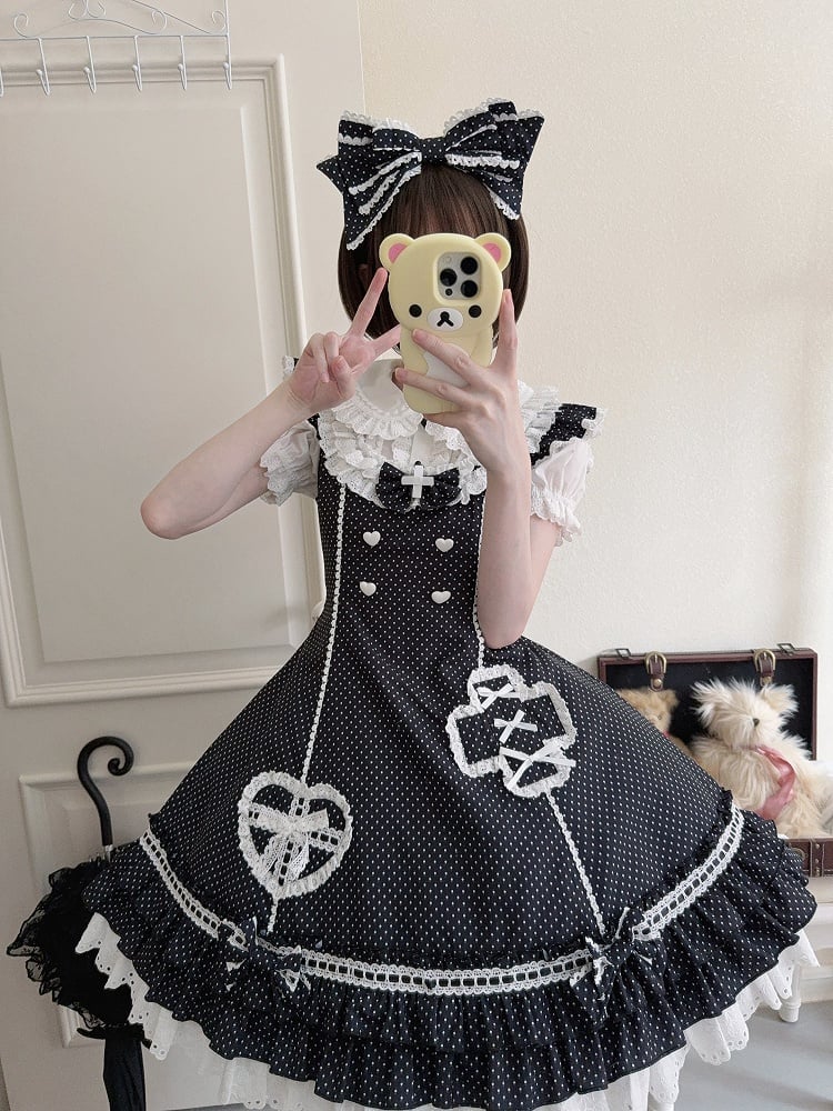 Lolita-Krankenschwester-Kleid mit gepunktetem Rüschensaum und mehrlagigem Schwarz
