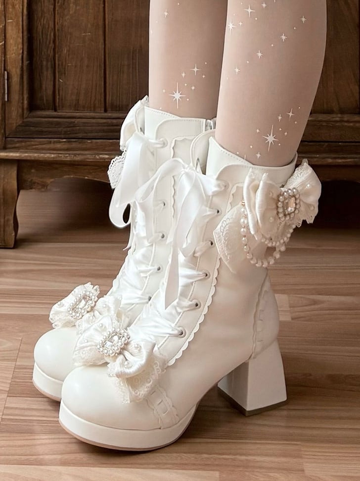 White Sweet Lolita Boots with Elegant Lacing - Sheep Puff