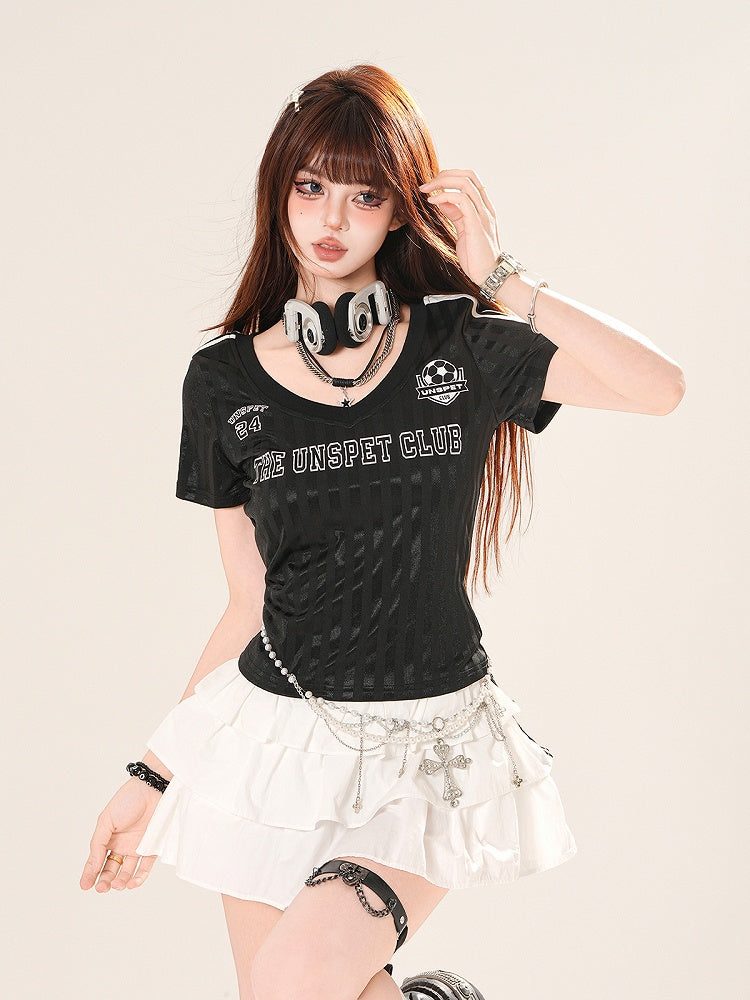 ブラックストライプ柄レタープリントVネックTシャツ