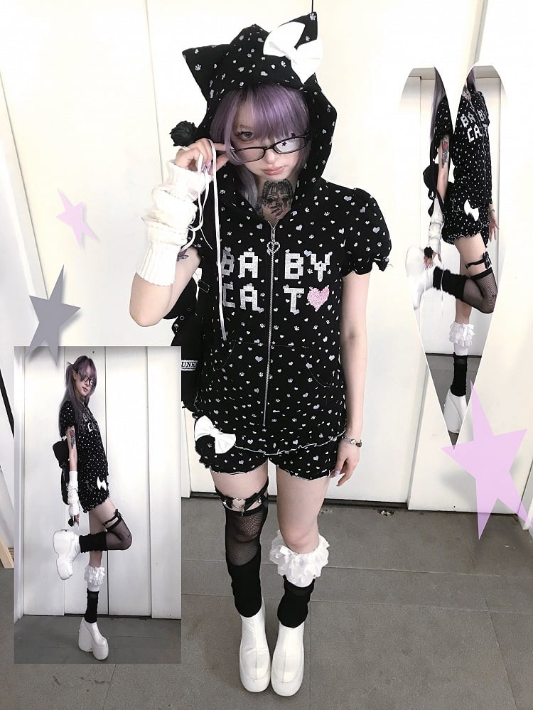 Bow Patterns Black with Large Heart Detachable Hoodie Cat-Ear Paw