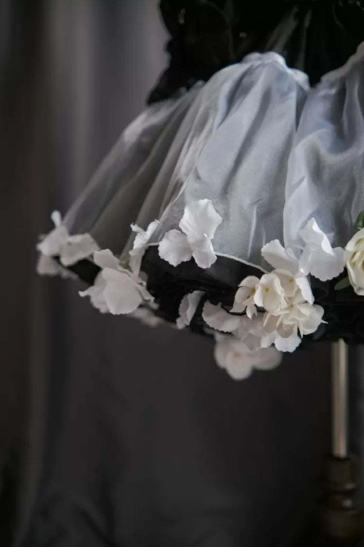 ブラックホワイト-収穫の春