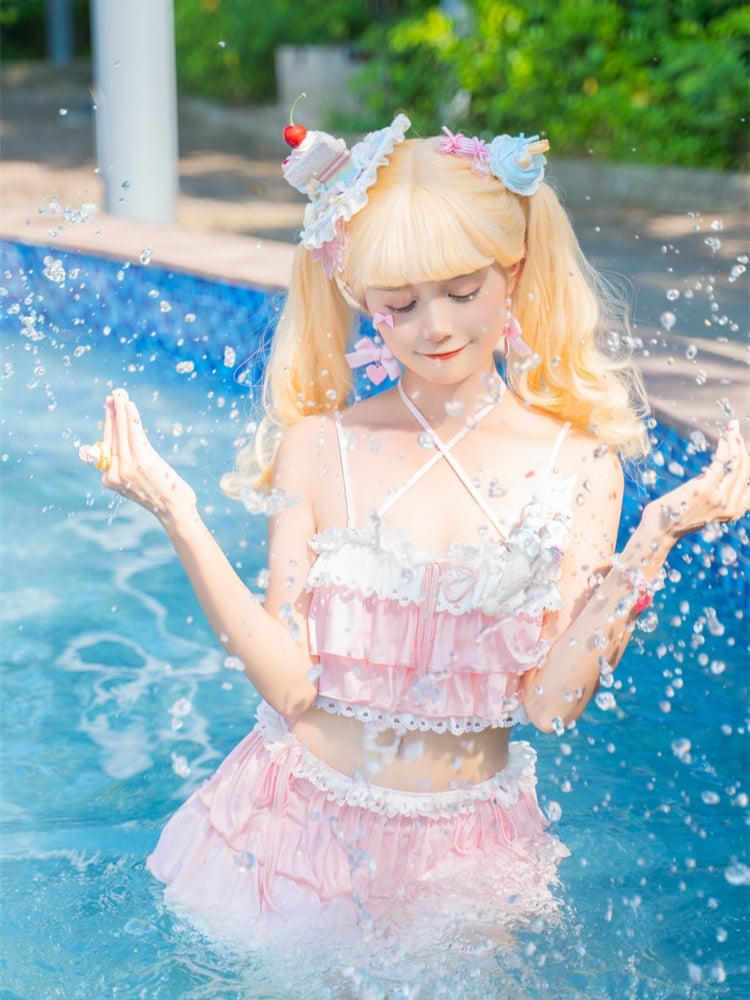 ピンクのティアードフリルディテールレーストリム水着 蝶結び