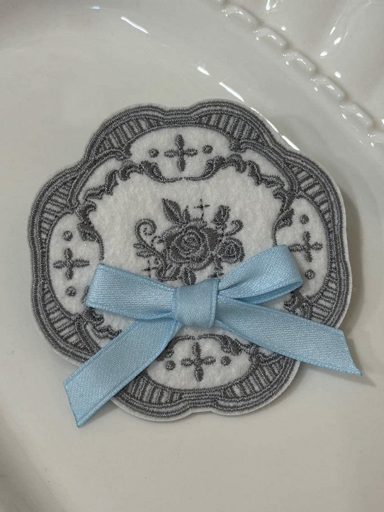 Embroidered Brooch in Blue and Gray Tones - Birds Diary