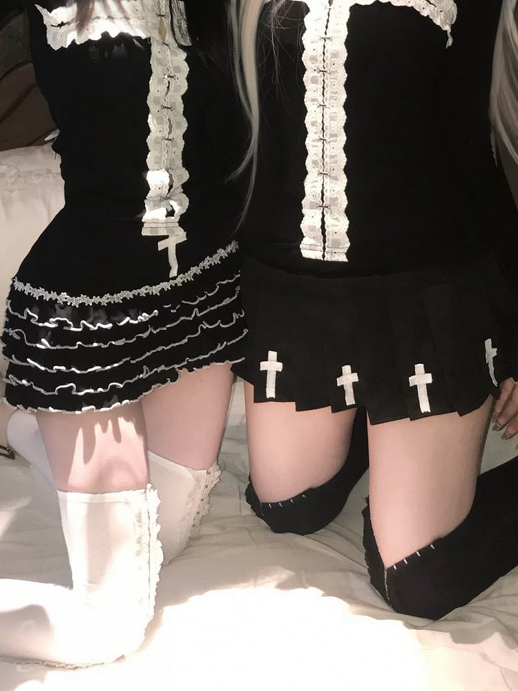 Black Accent Skirt Cross with Mini Gothic Pleated