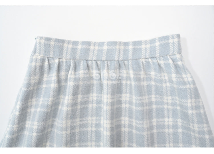 ブルーのチェック柄ハイウエストレーストリムミディスカート