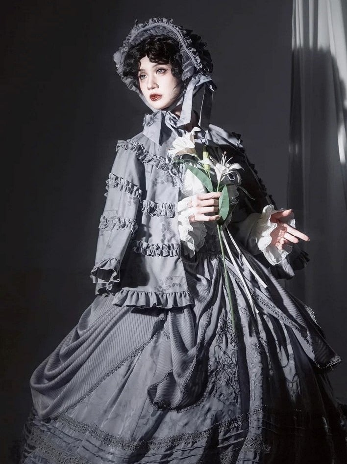 Cape Collar Lolita with Gray Trims Banded Ruffled