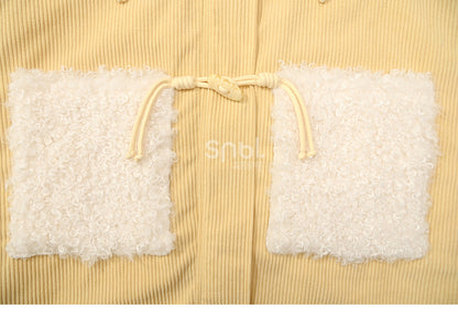 Milchgelber süßer Cord-Dufflecoat mit Lammkapuze