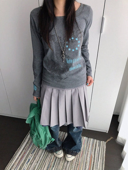 Y2K Gray Wide-Neck Long-Sleeved Fitted Tee with Distressed Graphic - innomoood