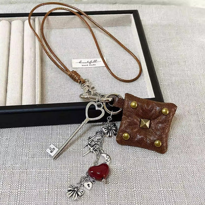 Charm Herzförmiger Schlüsselanhänger Y2K