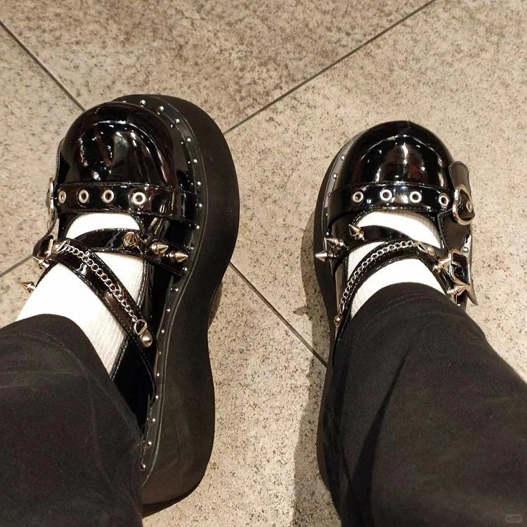 Gothic Black 4.5cm/7cm Platform Shoes with Bat Accents & Crisscross Straps