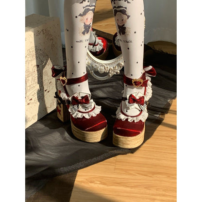 Alice in Wonderland Satin Block-Heel Mary Jane Shoes – Sweet Lolita Style | LilyVow