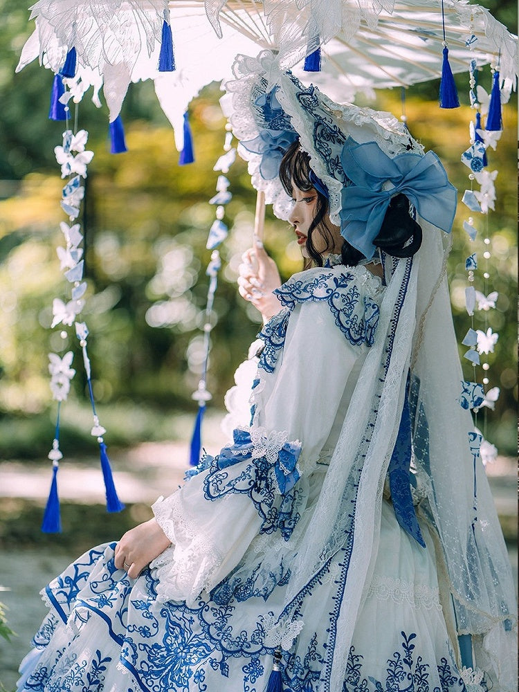 Lace-Trimmed Porcelain Bonnet for Lolita - Bramble Rose