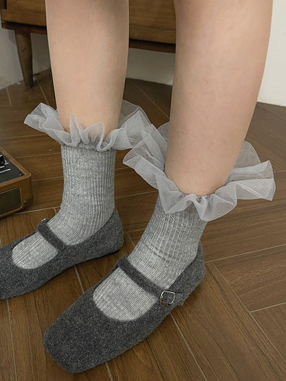 White Sweet Lace Trim Calf Socks