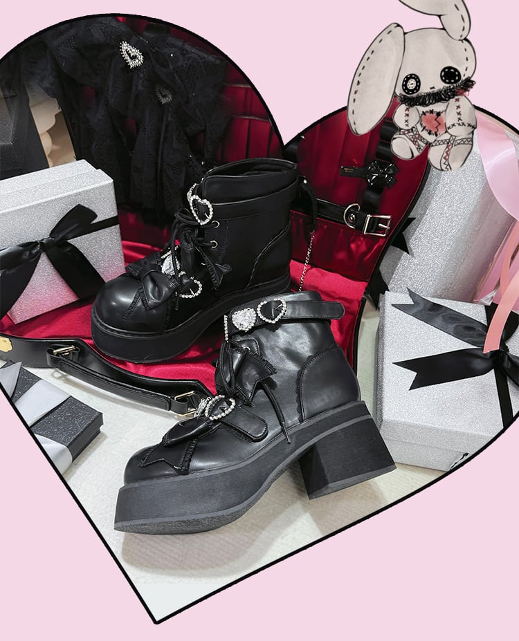 Lace-up with Jirai Buckles Rhinestones Platform Matte Boots Sweetheart Short Ankle Kei Black