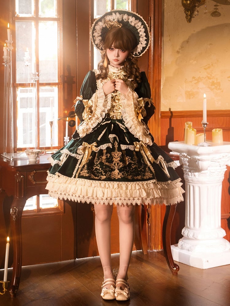 Kleid Kerzenständer Kerze und Stickerei Glockenärmel Samt Grün