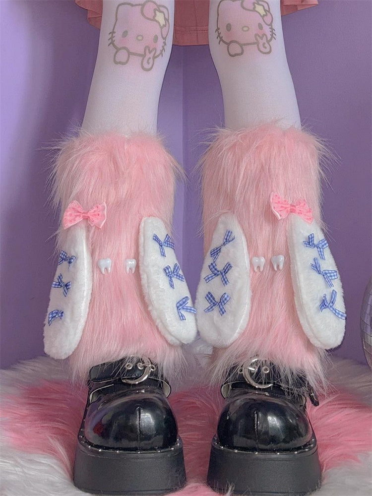 Jambières à poils longs style années 2000 avec oreilles de lapin roses et bleues