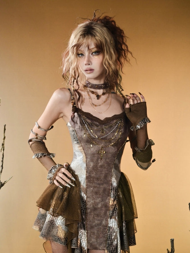 非対称スネークスキン裾パターンパンクウェイストランドブラウンコントラストレースパッチトップキャミソール