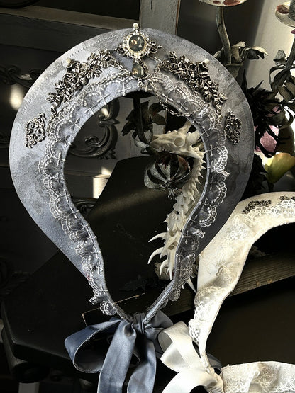 Red/White/Dark Blue/Gray Self Tie Gothic Lolita Crown