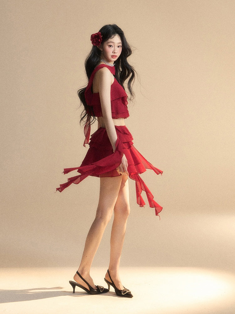 Schal, roter Chiffon-V-Ausschnitt mit gestuftem, freiem Rüschen-Crop-Cami-Top