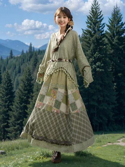 ベルト付きヘムトップス ボヘミアングリーン Vネック タッセル