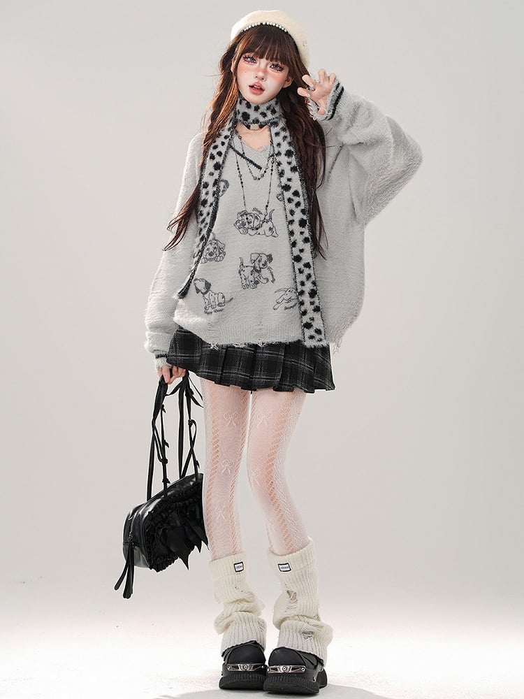 Grauer, lockerer Pullover mit V-Ausschnitt und kostenlosem Schal