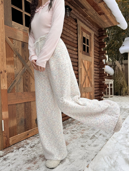 Bunte Strickhose mit hoher Taille und weitem Bein