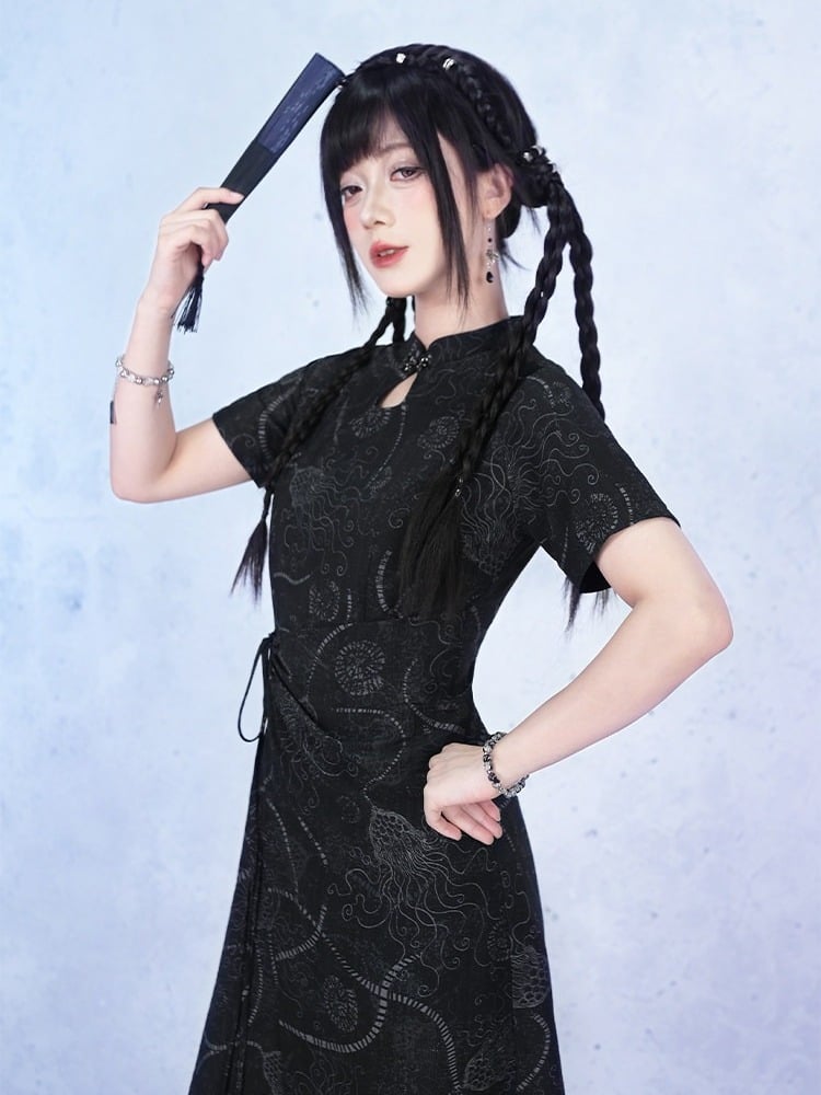 Black Gothic Short Sleeve Cheongsam Sea Lily Print - Quirky Hut
