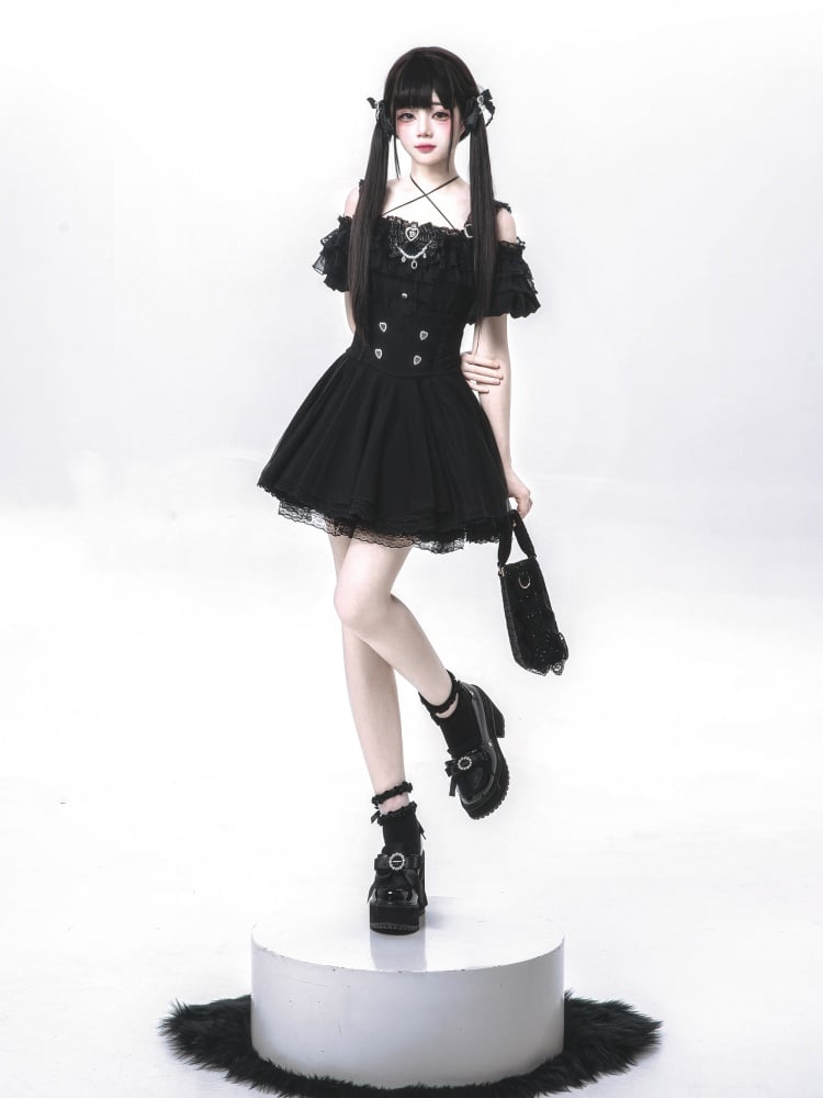 Jirai Kei Black Lace Trim Top with Off-the-shoulder Neckline