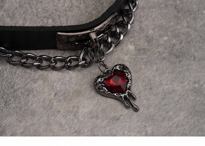Red Rhinestone Heart-shaped Choker PU Pendant Black