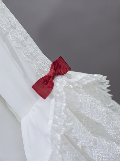 ホワイトレースカラー、レイヤードレース、ベルスリーブのロリータブラウス