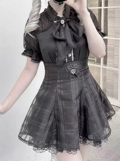 Overlay Kei with Plaid Skirt Back Lace-up and Black Organza Jirai