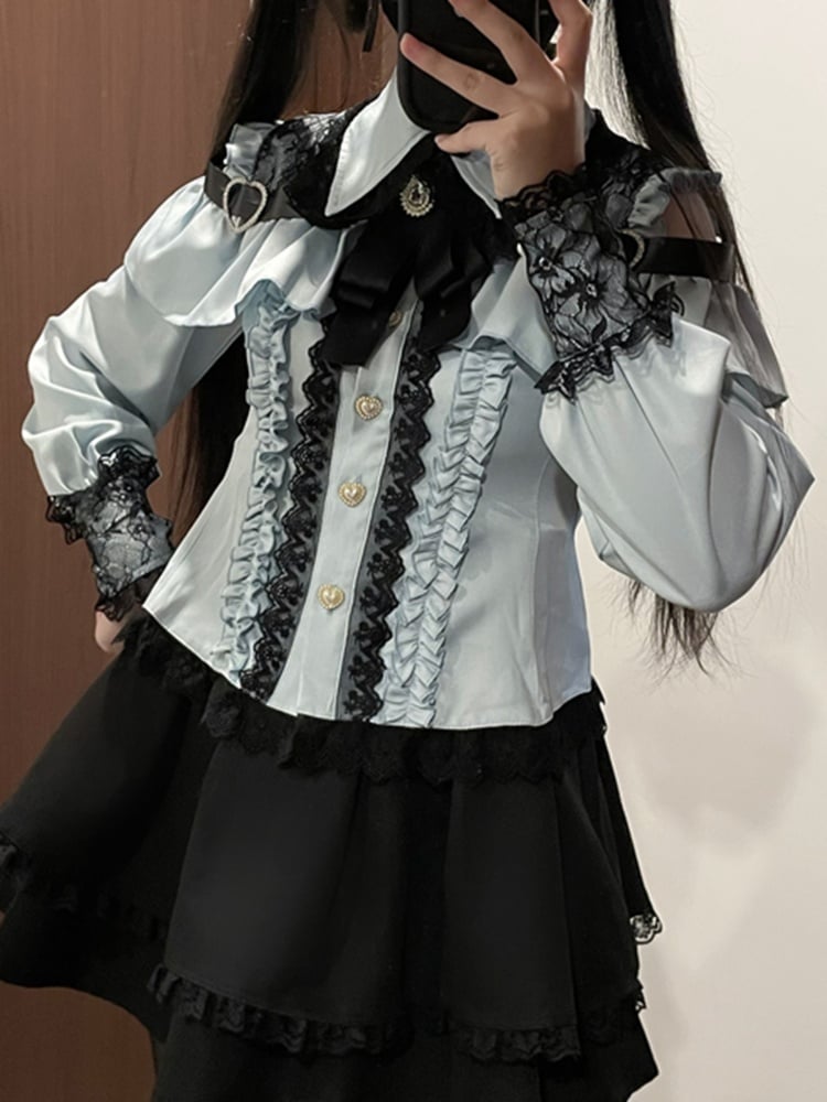 ライトグリーンのハート型ボタン留めジライケイトップス（蝶ネクタイ付き）