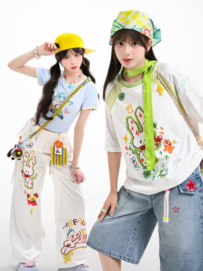 Free Necklace Cartoon Girl Print Blue Round Neck Cropped T-shirt with