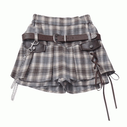Y2K Schnür-Skort mit schwarzem Detail und kariertem Gürtel mit Schnalle und Kette, Weiß/Khaki