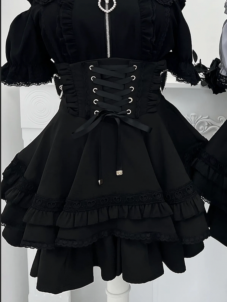 Tiered Skirt Black and Jirai Kei Heart Buckles Lace-up Front Back