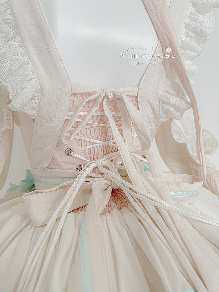 ピンクとミントグリーンのスイートメイドエプロン＋バスクウエストティアードフリルヘムストラップレスパフィードレス