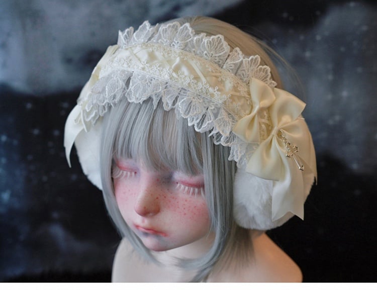 ホワイトハンドメイドのリボンクロスレーストリムプラッシュイヤーマフ