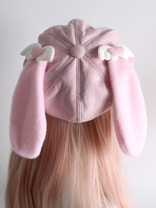 取り外し可能なウサギの耳が付いたピンクのスイートハートウィングベレー帽