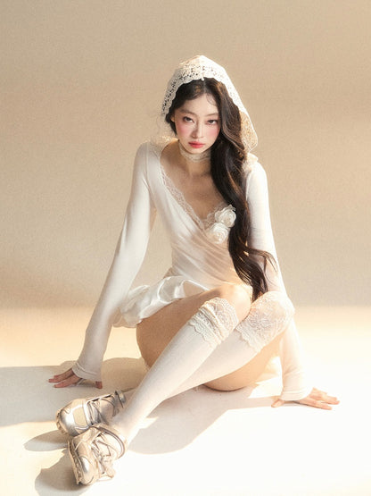 Floral Accents	Lace Skirt Mini Bubble Trim White V-Neck Dress Hooded Glamorous