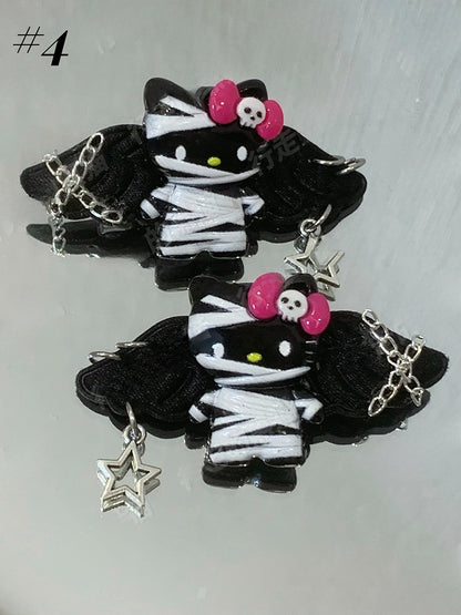 Black/White Guro Kawaii Mummy Kitty Hairclips
