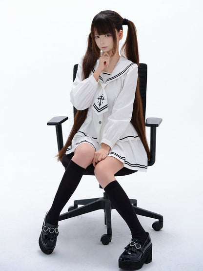 White Pleated Skirt in Ryousangata Style - Ekomi