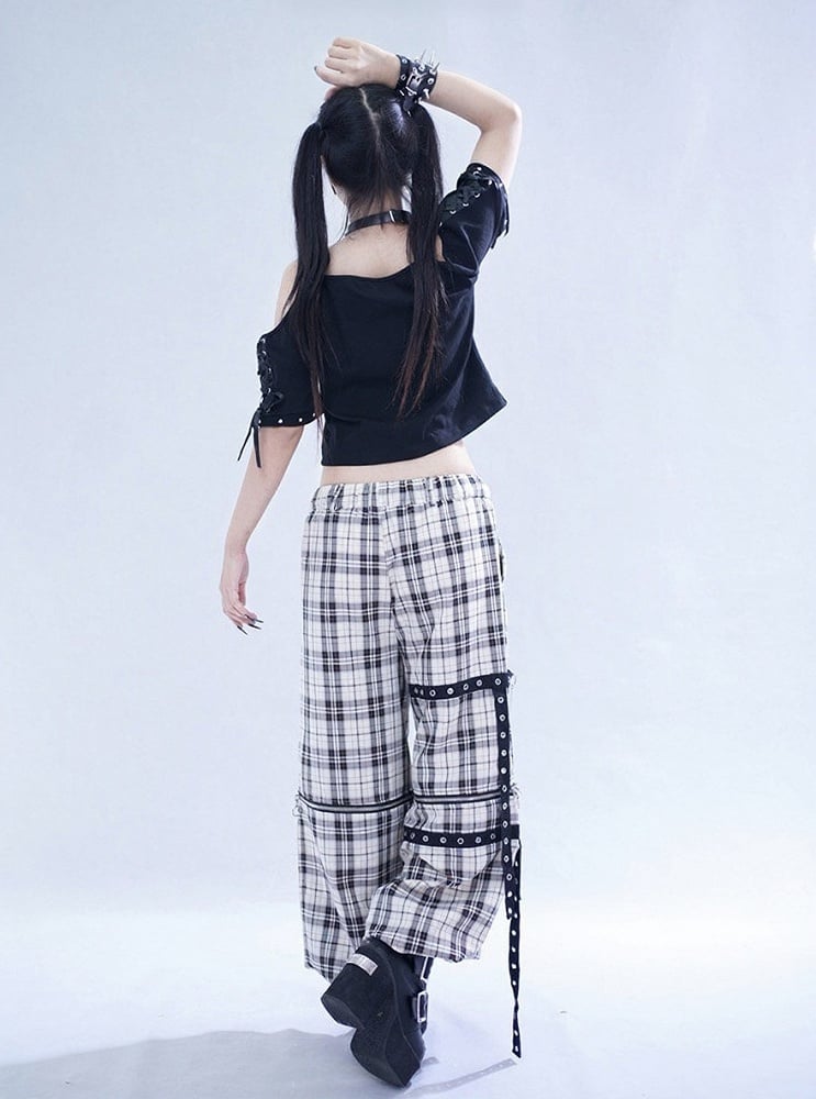 Off-White Plaid Pants with Detachable Legs & Chain Details - Tribuo Flos