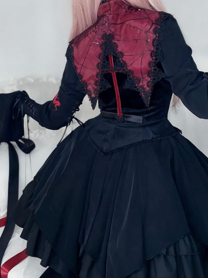 Roter Gothic Lolita Spitzkragen mit Kreuzkettenverzierung