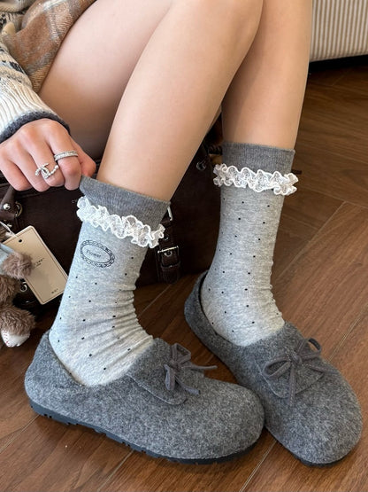 Polka-dot Ankle Socks with Lace Trim - Xi Shang Mei Shao